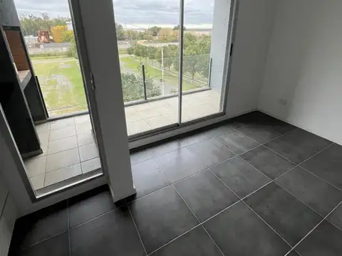 Departamento en Venta en Granadero Baigorria, USD 53.500