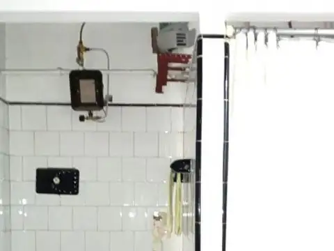 Depto Tipo Casa en Venta con 1 cocheras