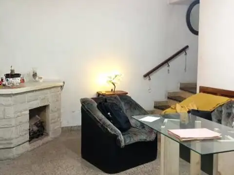 Araoz Esq. Brasil 1,300