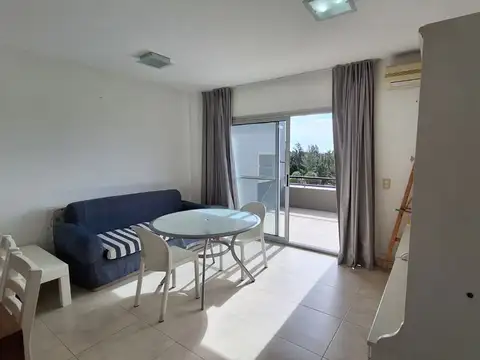Departamento en Alquiler con 1 cocheras