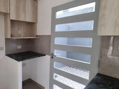 TRIPLEX A ESTRENAR (contrafrente) - HURLINGHAM