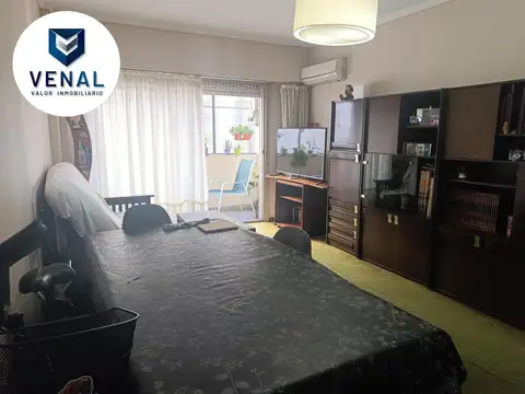 Departamento en Venta en Villa del Parque, USD 109.000