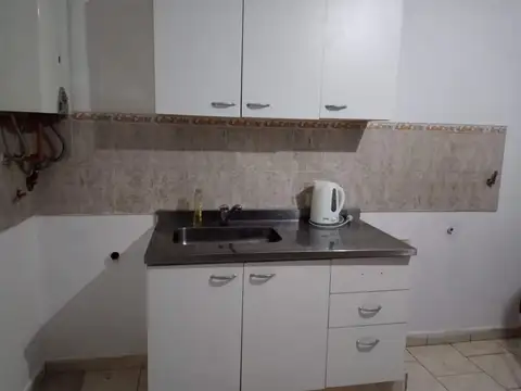 Depto Tipo Casa 2 ambientes con 1 baño