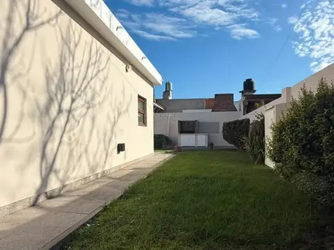 San Salvador 9200