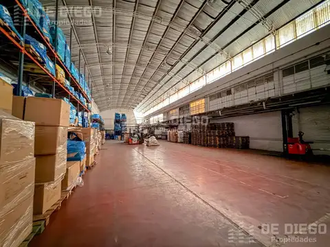 Deposito Industrial en alquiler de 3884 m2 cubiertos, La Tablada, La Matanza.