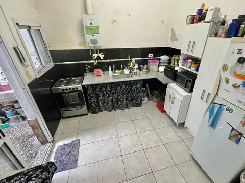 Depto Tipo Casa en Venta en Pompeya, USD 85.000