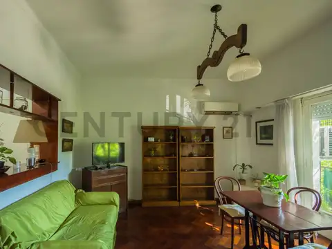 Venta PH 3 Ambientes en Pompeya con quincho y terraza 