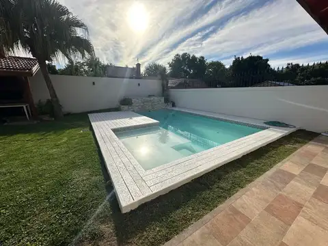 Casa en Venta en Monte Grande, USD 274.000