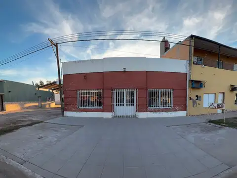 SE VENDE LOCAL COMERCIAL EXCELENTE UBICACION