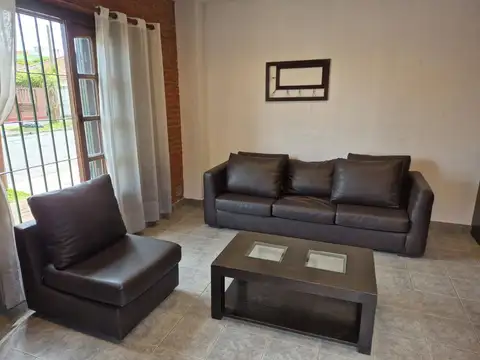 Depto Tipo Casa en Venta con 2 cocheras