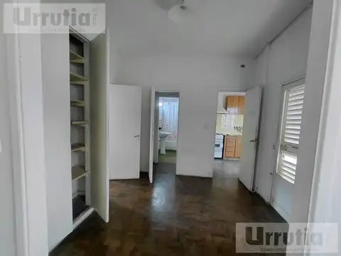 Oficina 4 ambientes con 1 baño