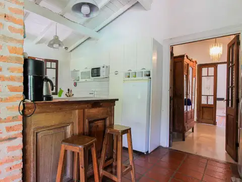 Casa en Venta con 3 cocheras