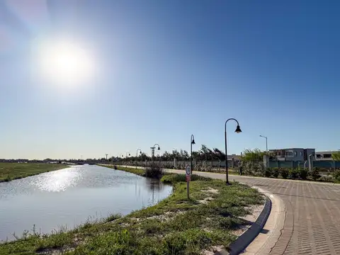 Terreno en Venta 32,50  mts Fondo