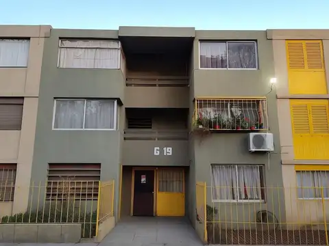 DEPTO EN VENTA 2 HABITACIONES AMPLIO LIVING