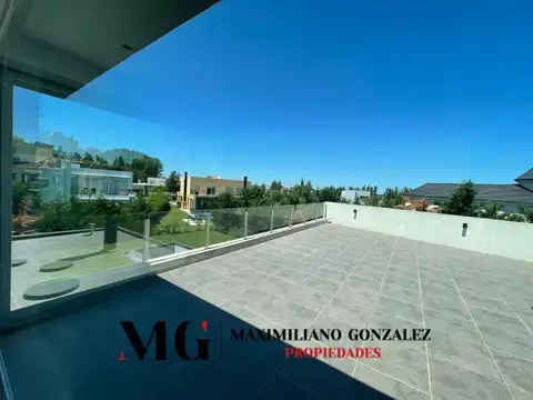 Terreno en Alquiler de 608,0 m2