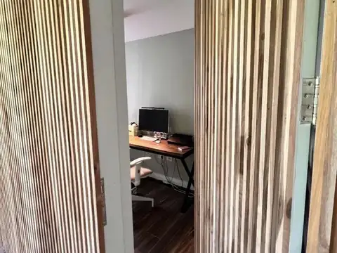 Casa 6 ambientes con 5 baños