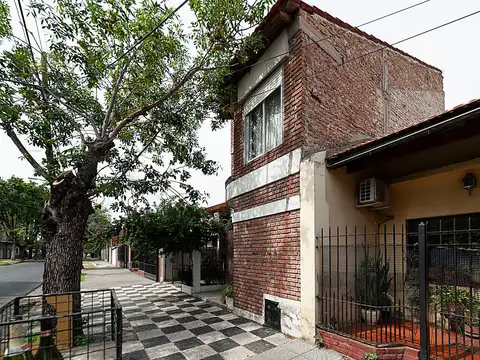 CASA EN MONTE GRANDE