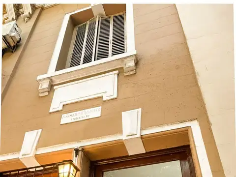 Depto Tipo Casa en Venta de 3 ambientes