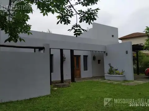 Casa en Venta en Villanueva, USD 440.000