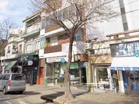 2 AMBIENTES LUMINOSO Y TRANQUILO.