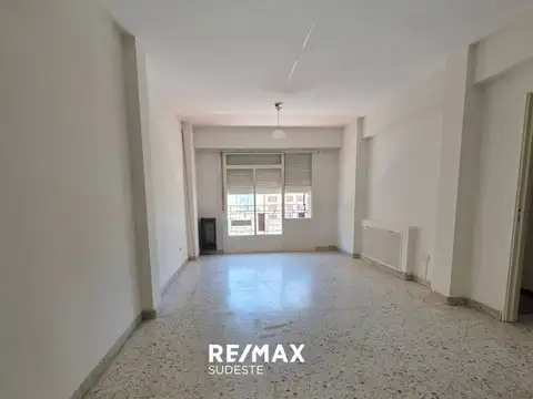 ALQUILER SEMIPISO 3 DORM 3 BAÑOS SOLER 65