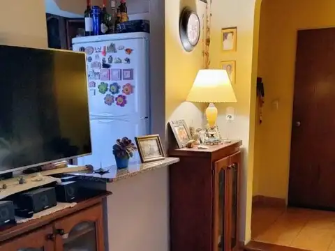 Departamento en Caseros 3 dormitorios y patio