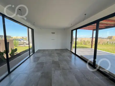 Venta Casa Al Lago - Área 8 / San Sebastián