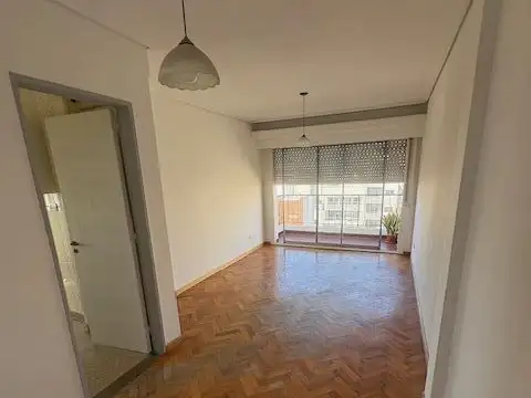 Departamento en Alquiler en Avellaneda, $ 800.000