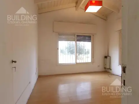 Casa en Venta en City Bell, USD 160.000