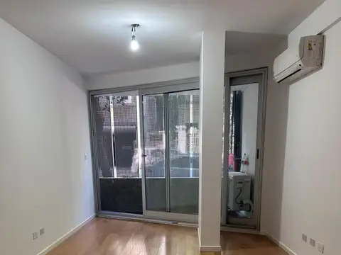 Oficina en Venta con 1 cochera