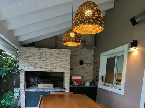 Casa en Venta en La Candelaria, USD 245.000