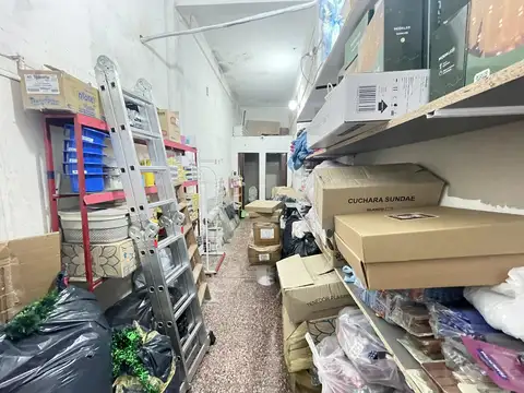 Av. Pte Perón al 800