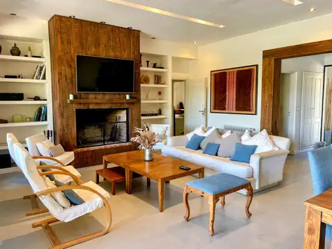 Casa en Venta al Oeste