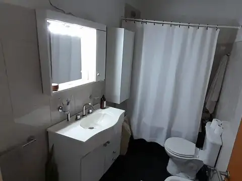 Depto Tipo Casa en Venta 8 años