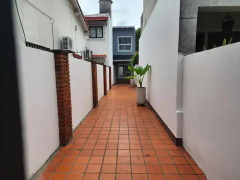 Depto Tipo Casa en Alquiler en Martinez Santa Fe / Fleming, $ 2.000.000