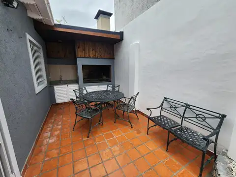 Depto Tipo Casa en Alquiler al Este