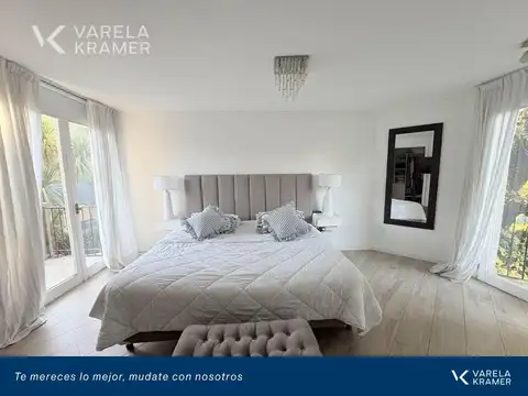 Casa 7 ambientes con 3 baños