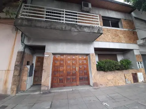 PH 3 AMB CON PATIO Y TERRAZA.