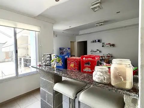Depto Tipo Casa 2 ambientes con 1 baño