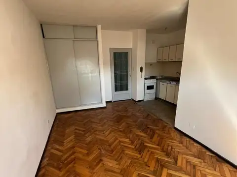Galvez 1800, Piso 3°