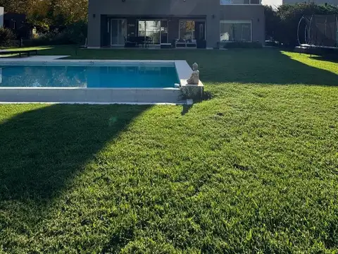 Casa en Venta de 5 dormitorios