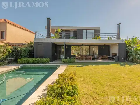 Casa 6 ambientes con 3 baños