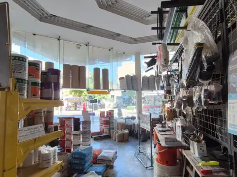 Local en Venta en Villa del Parque, USD 290.000