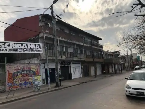 Avenida  Luro al 5700