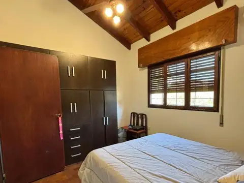 EXELENTE CASA MODERNIZADA EN BARRIO JUDICIALES