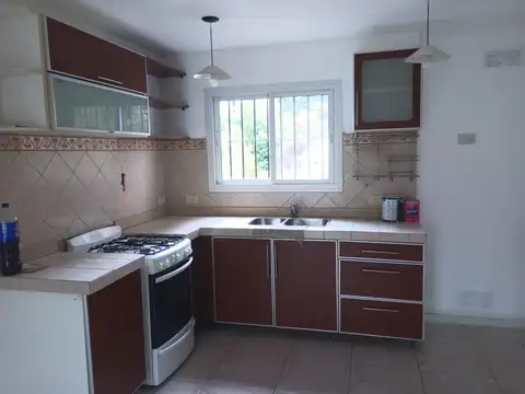 Casa en Alquiler de 2 dormitorios