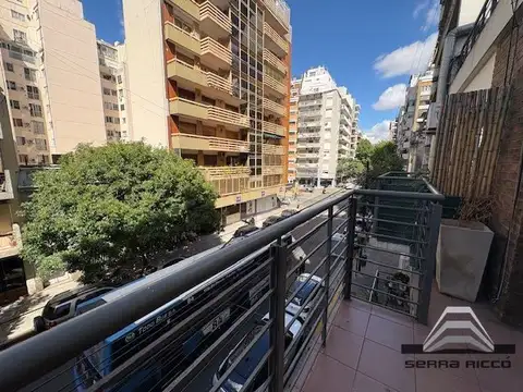 Oportunidad amplio  monoambiente al frente con balcón y terraza común