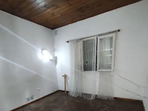 Depto Tipo Casa en Venta con 1 cocheras