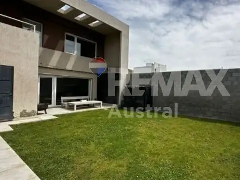 Casa en Alquiler en Rada Tilly, $ 3.900.000
