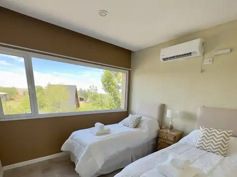 Depto Tipo Casa en Venta con 1 cocheras